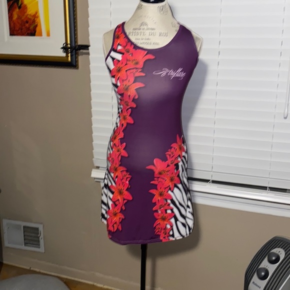 triflare Dresses & Skirts - Triflare Sport Dress - Small
